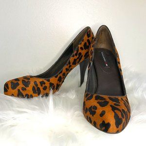 Banana Republic Mad Men Leopard Cow Hair Pumps 8.5